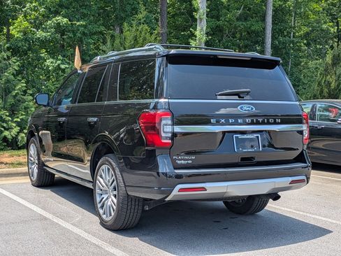 Used 2023 Ford Expedition Platinum AWD/4WD image 5