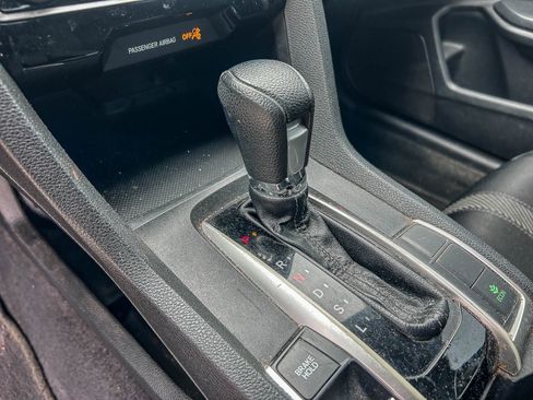Used 2018 Honda Civic EX image 21