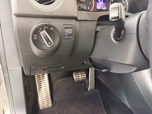Used 2016 Volkswagen Tiguan R-Line FWD image 14