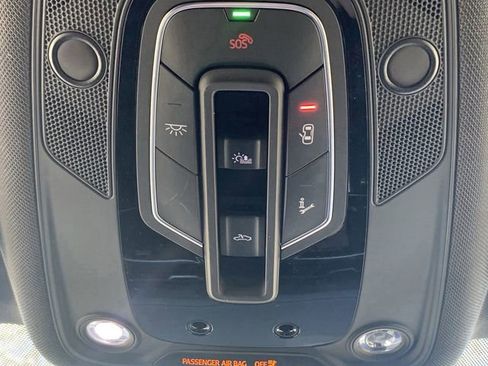 Used 2023 Audi SQ7 Premium Plus AWD/4WD image 32