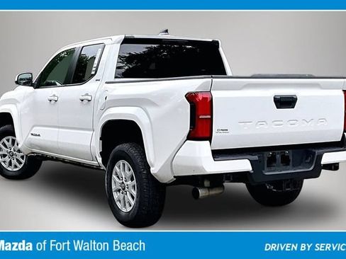 Used 2024 Toyota Tacoma SR5 RWD image 4