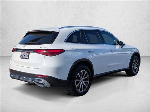Certified 2026 Mercedes-Benz GLC 300 4MATIC image 5