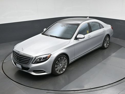 Used 2016 Mercedes-Benz S 550 4MATIC Sedan image 63