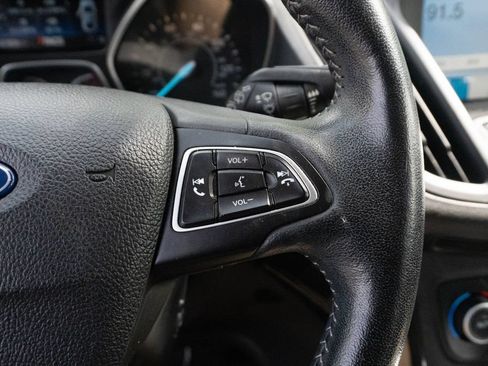 Used 2019 Ford Escape SEL FWD image 23