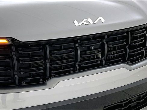 Used 2024 Kia Sorento SX Prestige image 38