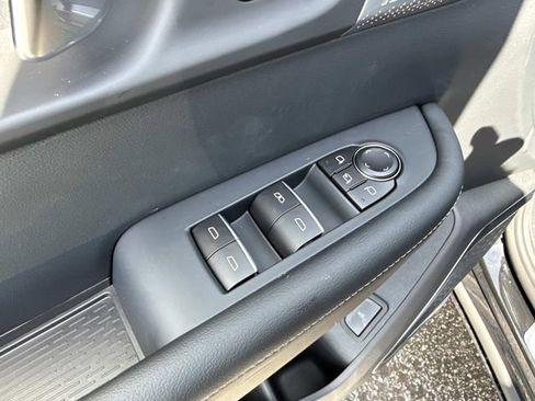 New 2026 Buick Enclave Avenir w/ Super Cruise Package image 12