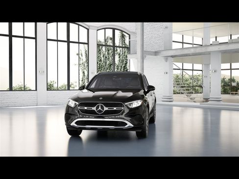 Certified 2026 Mercedes-Benz GLC 300 4MATIC image 37