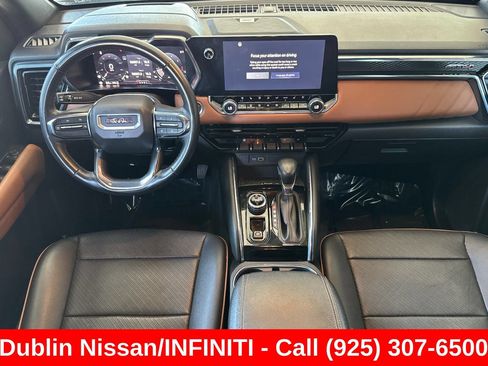 Used 2024 GMC Canyon AT4 w/ AT4 Premium Package AWD/4WD image 16