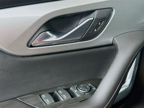 Used 2020 Chevrolet Blazer LT AWD/4WD image 18