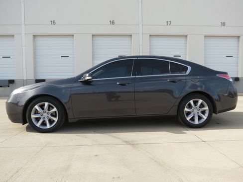 Used 2012 Acura TL w/ Technology Package FWD image 5