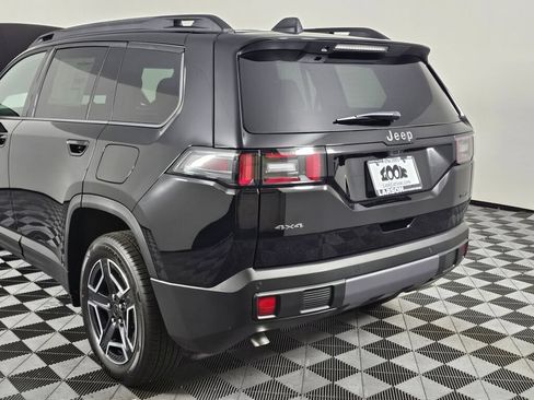 New 2026 Jeep Cherokee Laredo AWD/4WD image 14
