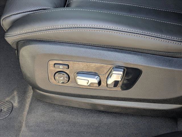 Used 2026 BMW X7 xDrive40i w/ M Sport Package AWD/4WD image 4