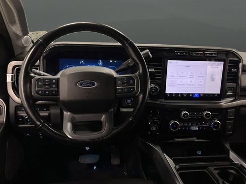 Used 2024 Ford F250 Lariat w/ Lariat Ultimate Package image 5