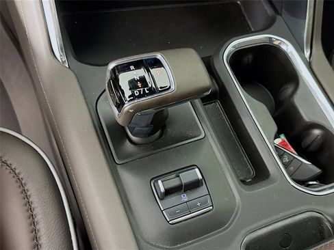 Certified 2025 GMC Sierra 1500 Denali w/ Denali Reserve Package AWD/4WD image 19