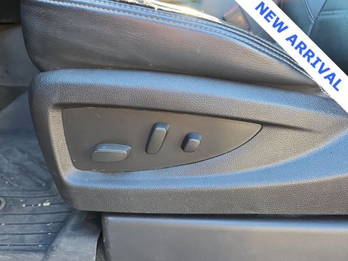 Used 2016 GMC Yukon XL Denali w/ Open Road Package image 13