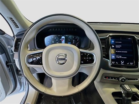 Used 2021 Volvo XC90 T6 Inscription image 11