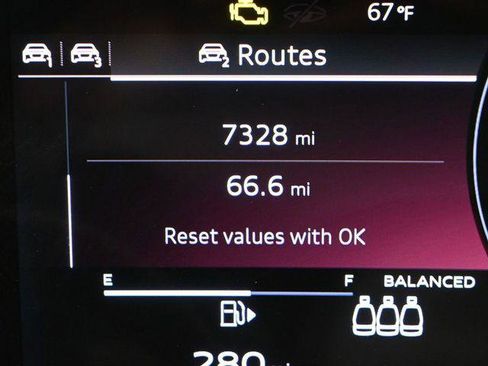 Certified 2025 Audi Q5 Premium Plus w/ Premium Plus image 18