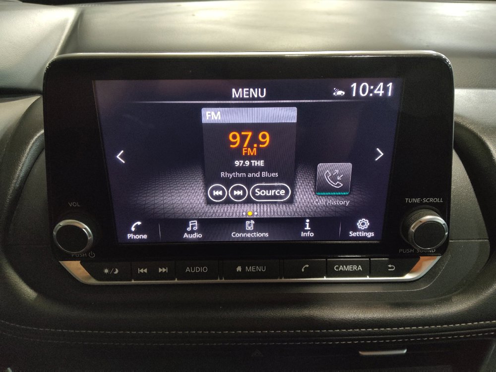 Used 2025 Nissan Rogue SV AWD/4WD image 25