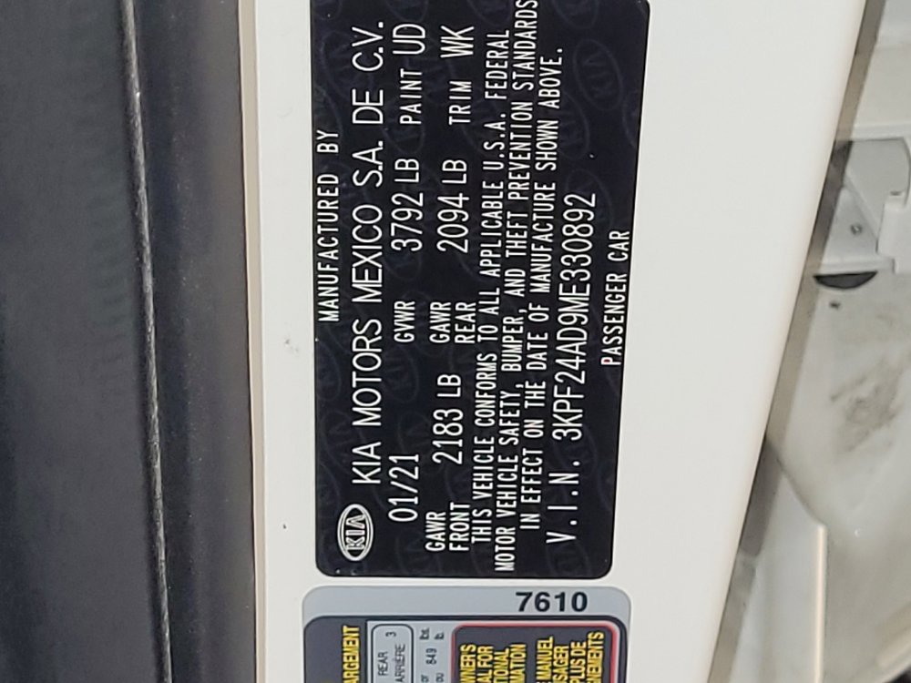 Used 2021 Kia Forte LXS FWD image 33