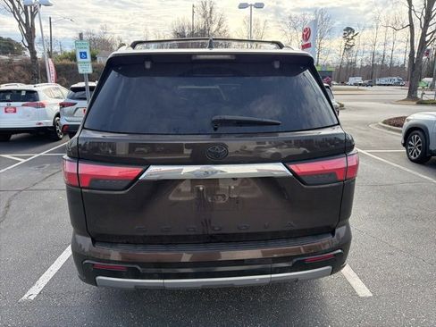 Used 2024 Toyota Sequoia Limited image 7
