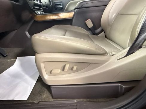 Used 2018 Chevrolet Silverado 2500 LTZ w/ Duramax Plus Package AWD/4WD image 15