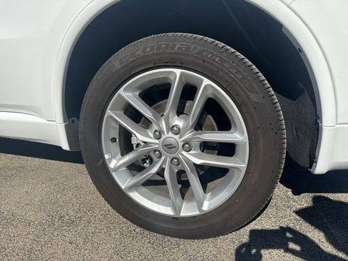 Certified 2024 Dodge Durango GT image 18