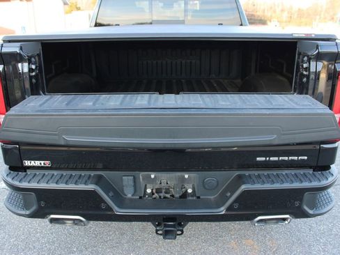 Used 2022 GMC Sierra 1500 Denali w/ Technology Package image 46