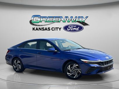 Used 2025 Hyundai Elantra Limited