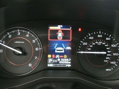 Used 2020 Subaru Crosstrek 2.0i Premium image 19