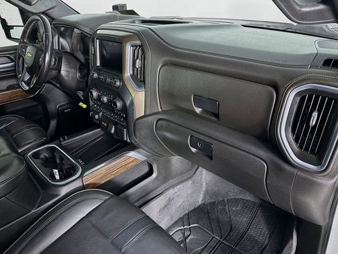 Used 2020 Chevrolet Silverado 2500 High Country w/ Z71 Off-Road Package AWD/4WD image 32