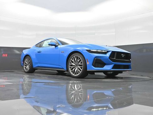 New 2025 Ford Mustang GT Premium image 18