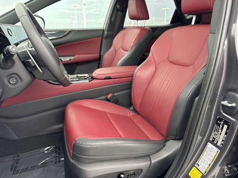 Used 2024 Lexus NX 250 FWD w/ Towing Package (2000 Lbs) image 11