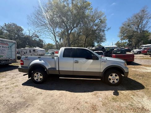 Used 2004 Ford F150 XLT image 5