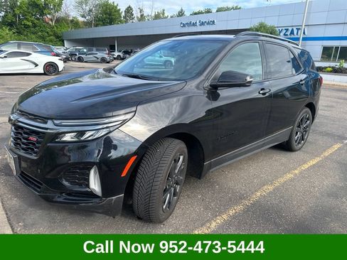 Used 2022 Chevrolet Equinox RS w/ RS Leather Package AWD/4WD image 1