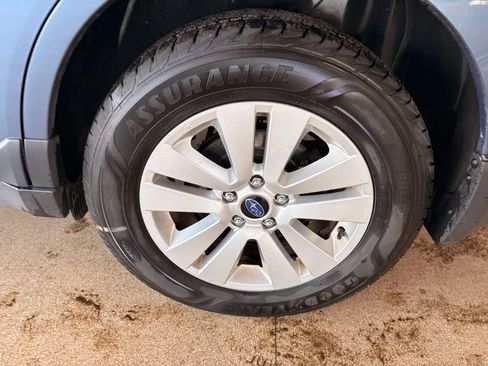 Used 2016 Subaru Outback 2.5i Premium image 37