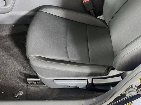 New 2025 Nissan Sentra S image 18