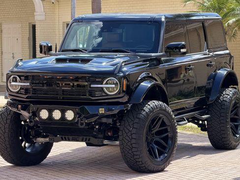Used 2025 Ford Bronco Outer Banks AWD/4WD image 38