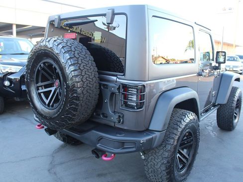 Used 2014 Jeep Wrangler Rubicon image 7