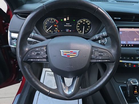 Used 2019 Cadillac XT4 Premium Luxury w/ Cold Weather Package image 12