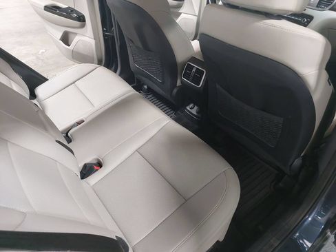 Used 2021 Kia Sportage EX AWD/4WD image 11