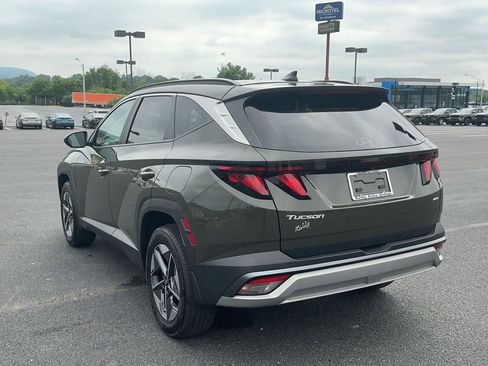 Certified 2025 Hyundai Tucson SEL AWD/4WD image 11