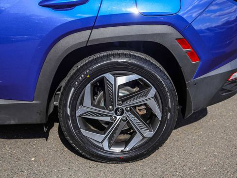 Used 2023 Hyundai Tucson Limited image 13