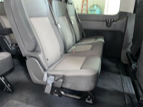 Used 2023 Ford Transit 350 XLT image 21