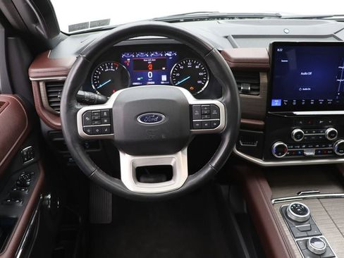 Used 2024 Ford Expedition Max Limited image 14