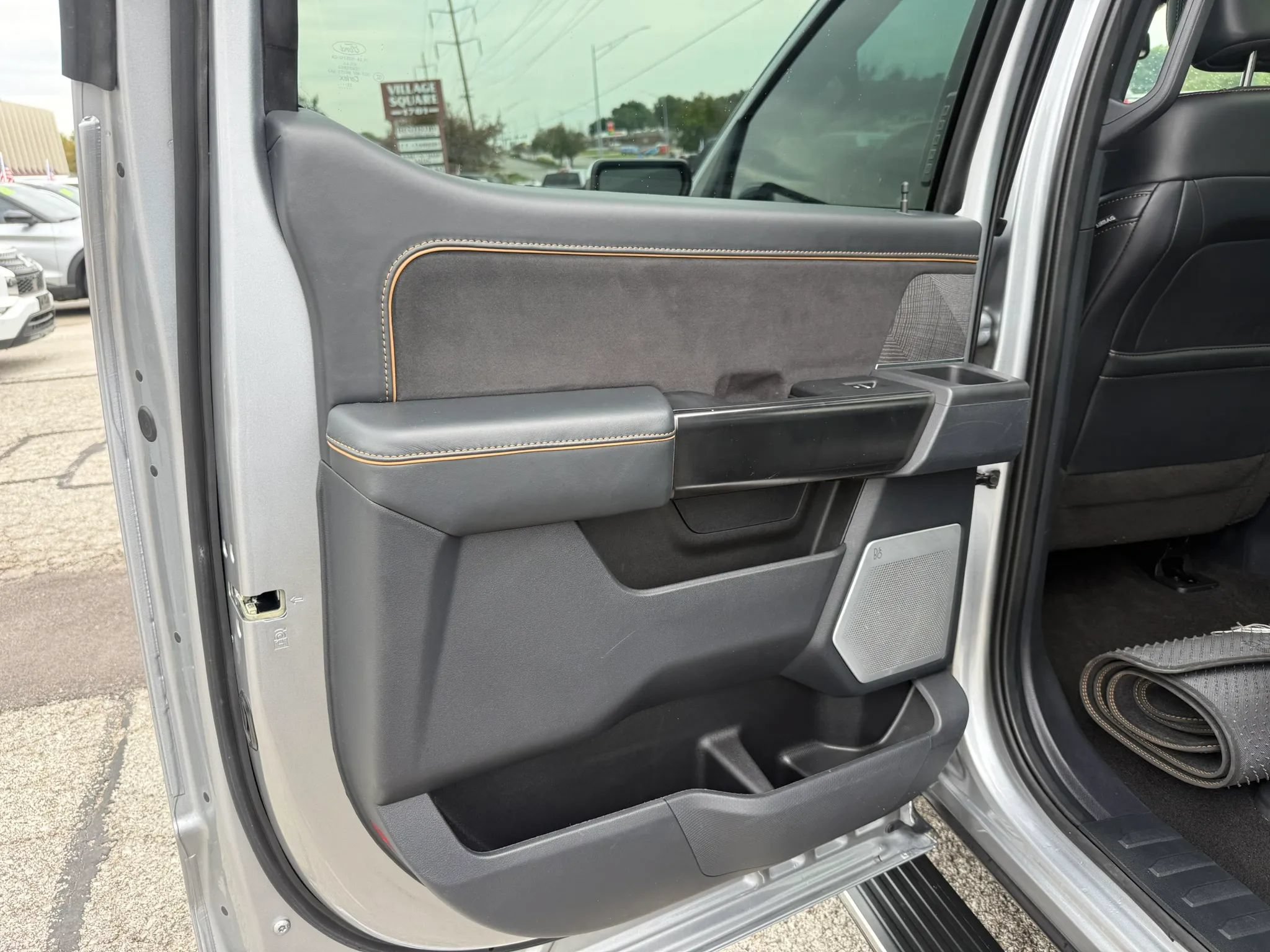 Used 2023 Ford F150 Platinum w/ Equipment Group 701A High AWD/4WD image 17