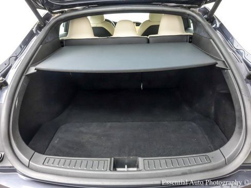 Used 2020 Tesla Model S Long Range Plus image 36