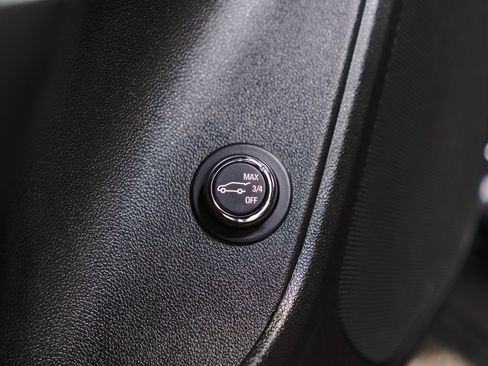 Used 2024 Chevrolet Blazer LT w/ Convenience Package image 25