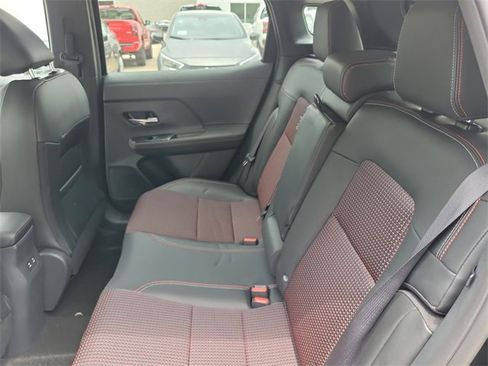 New 2025 Nissan Kicks SR image 22