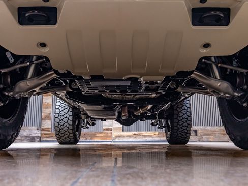 Used 2026 Ford Bronco Outer Banks image 14