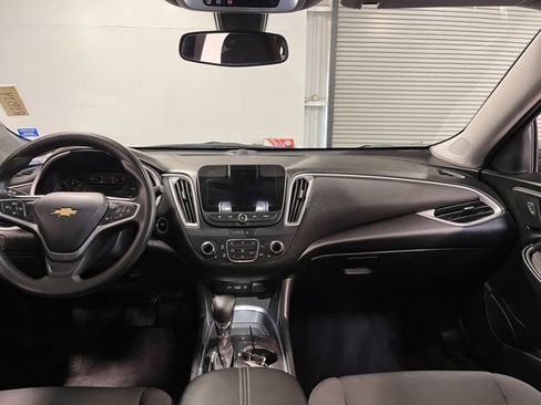Used 2022 Chevrolet Malibu LT image 20